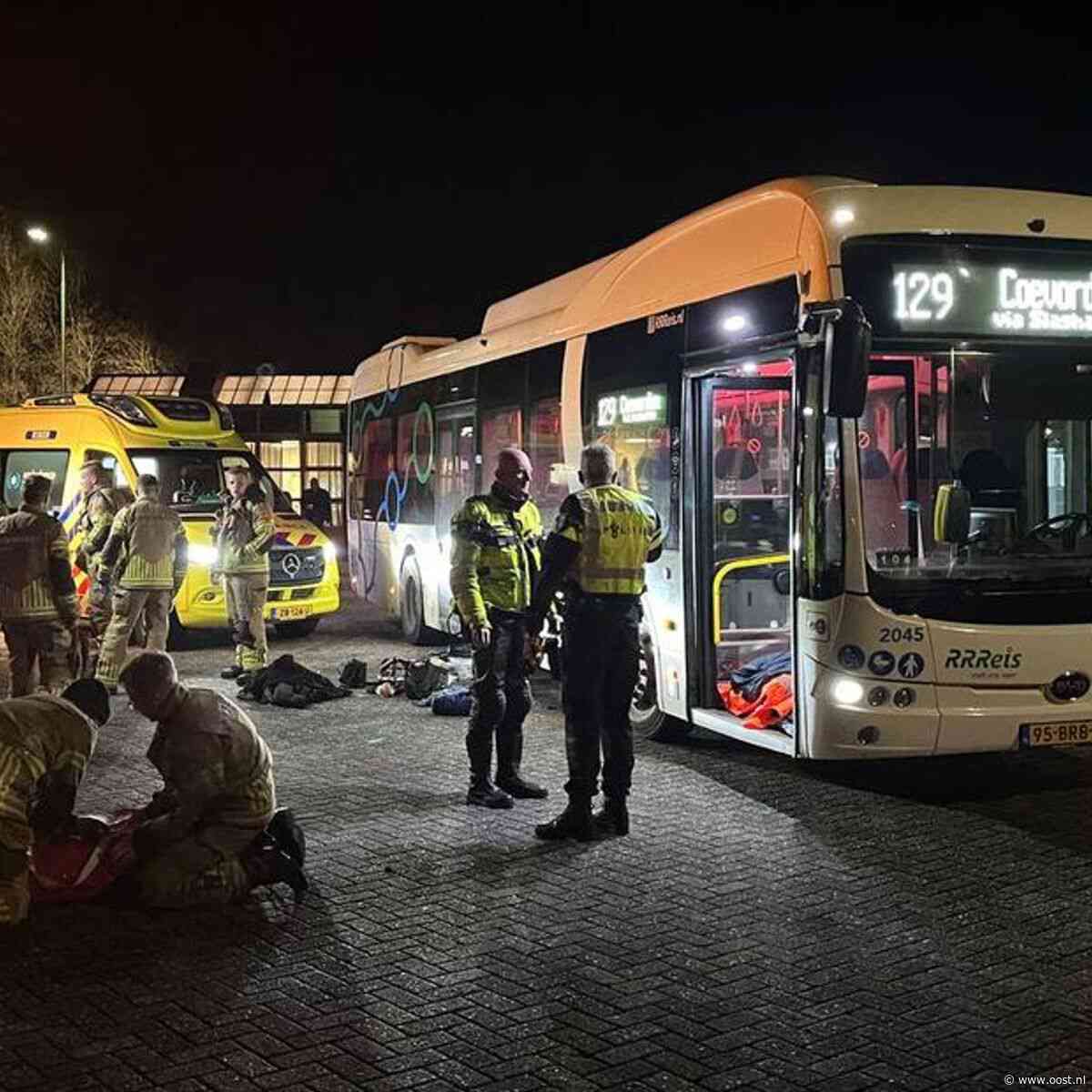 Buschauffeur voor de rechter na ongeval Dedemsvaart: 'Heb hem echt niet gezien'