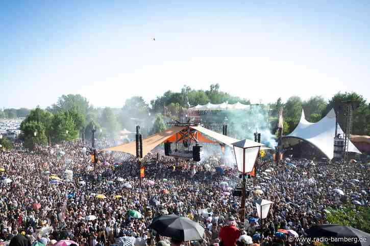 Unterbrechung nach Bränden: Fusion-Festival läuft weiter