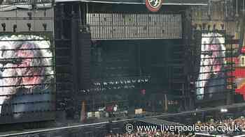 Foo Fighters' Dave Grohl issues Liverpool request and Anfield crowd doesn’t let him down