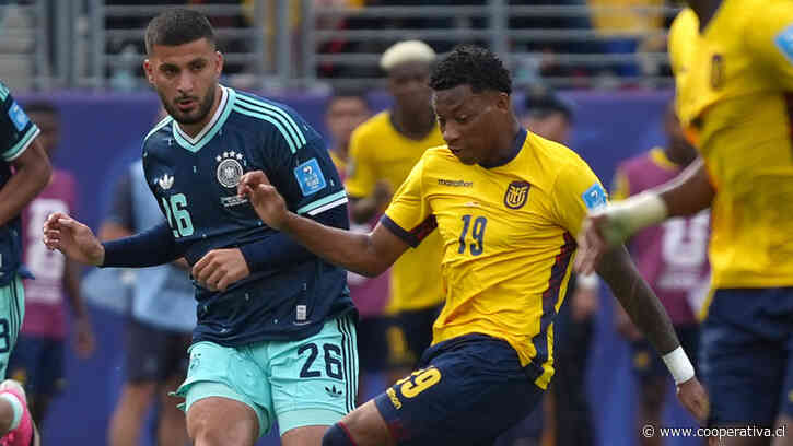 Gonzalo Plata aprovechó un córner e instaló la sorpresa ante Alemania