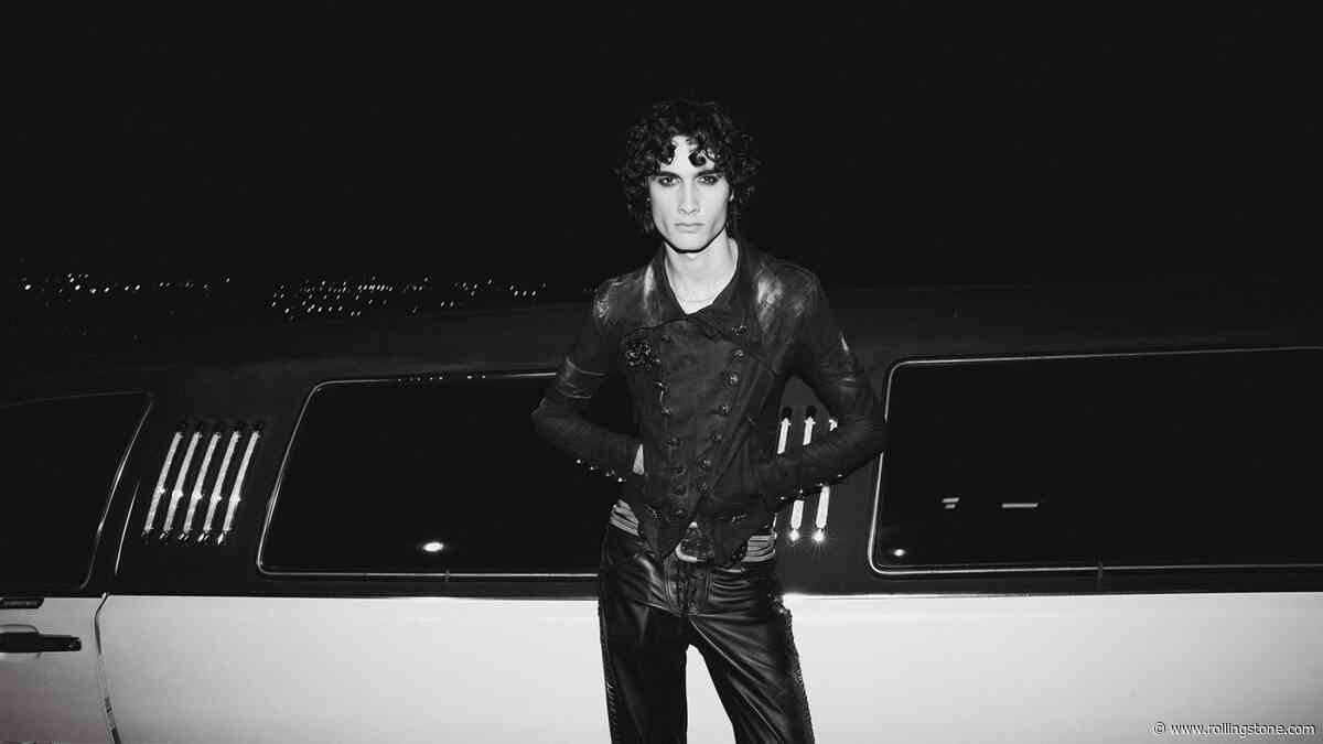 Sombr Is Crawling Out of His Skin on New Single ‘My Body Isn’t Ready’