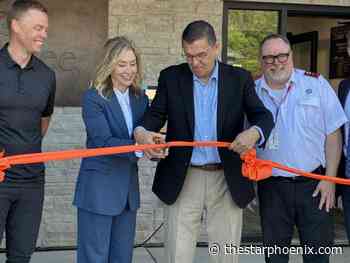 'A win for everyone': Ribbon cut at Saskatoon's newest affordable seniors residence