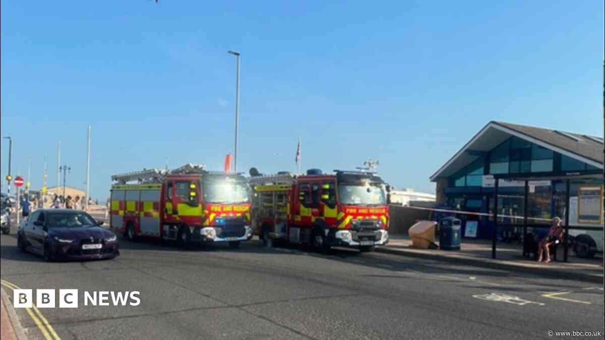 Hovercraft engines seen smoking as passengers evacuated