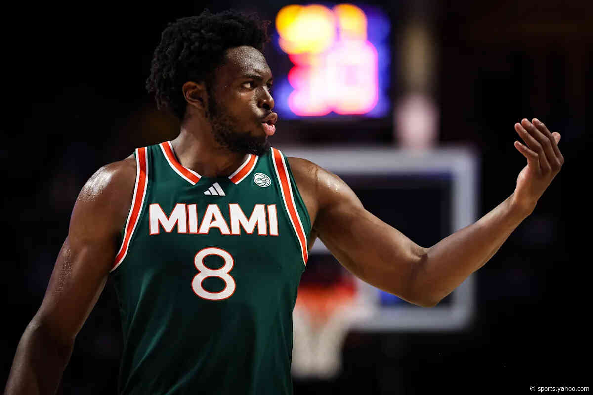 Cavs fill two-way spot with undrafted big