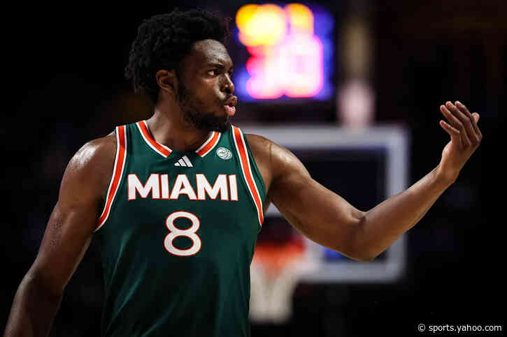 Cavs fill two-way spot with undrafted big