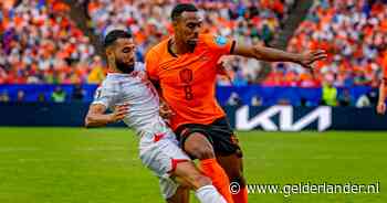 LIVE WK voetbal | Oranje met ruime voorsprong de rust in dankzij bliksemstart, veel wissels verwacht in tweede helft