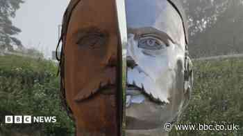 Jekyll and Hyde author honoured with sculpture
