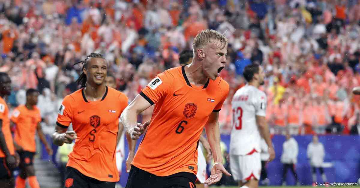Oranje wervelt in openingsfase langs pover Tunesië, wint simpel met 3-1 en treft maandag Marokko in de tweede ronde