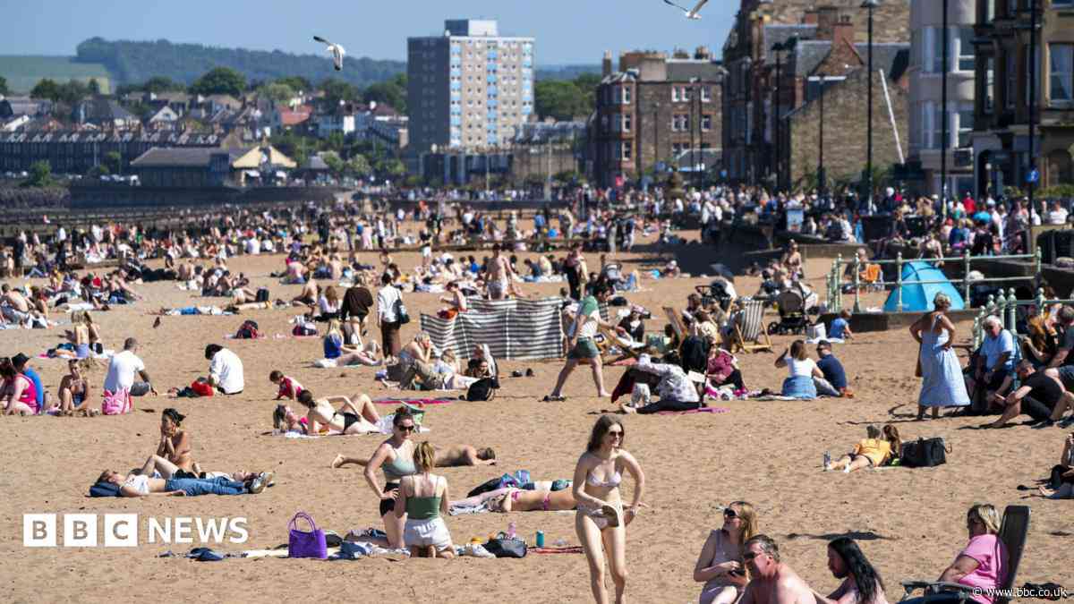 Scotland records hottest day of 2026 as heatwave predicted