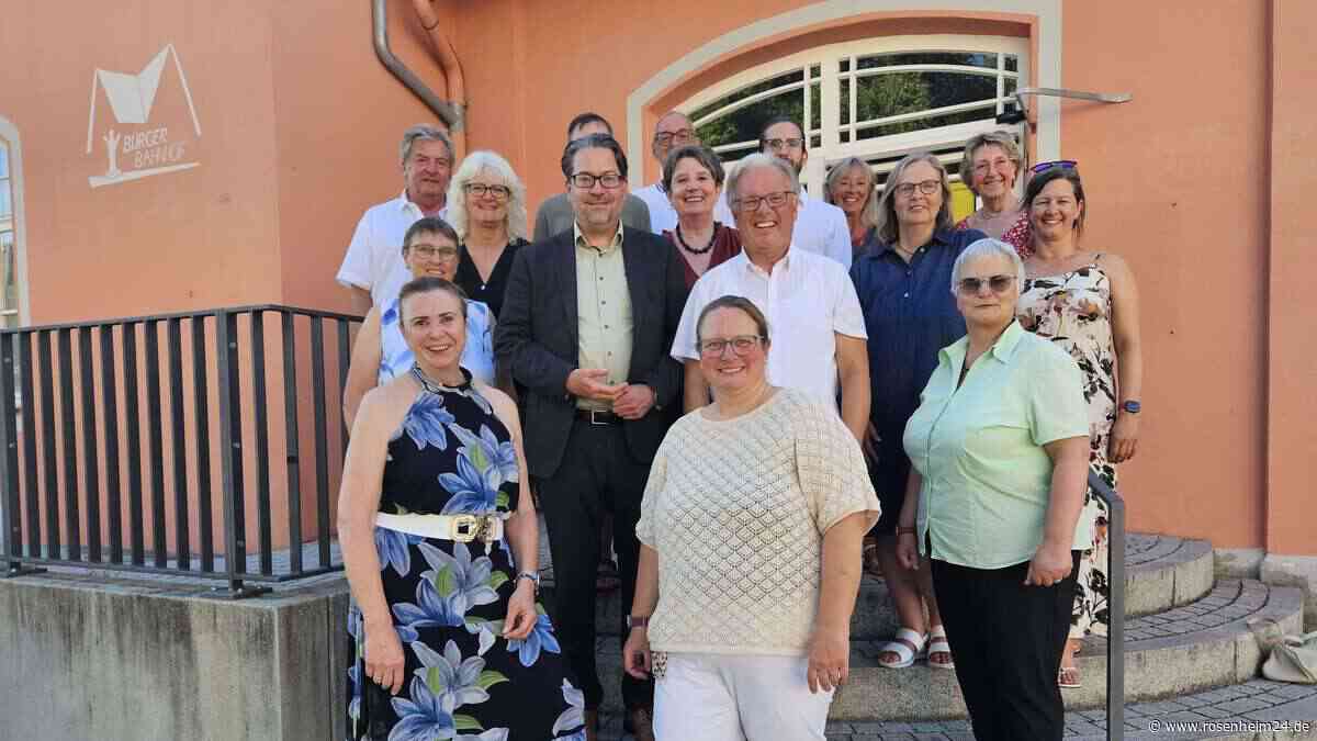 „Darauf achten, dass das soziale Netz nicht reißt“:   Bürgerbahnhof Wasserburg wichtiger denn je