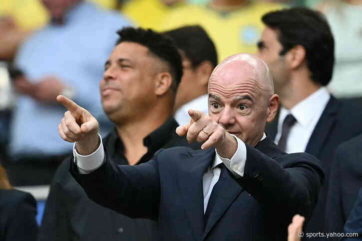 📸 Can he clone himself?! FIFA president at two matches at once?
