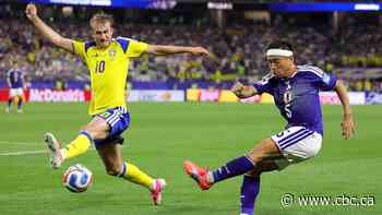 Japan and Sweden play to a draw, both advance to World Cup knockout round