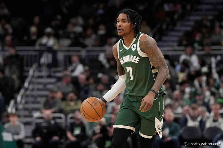 Kevin Porter Jr. picks up player option