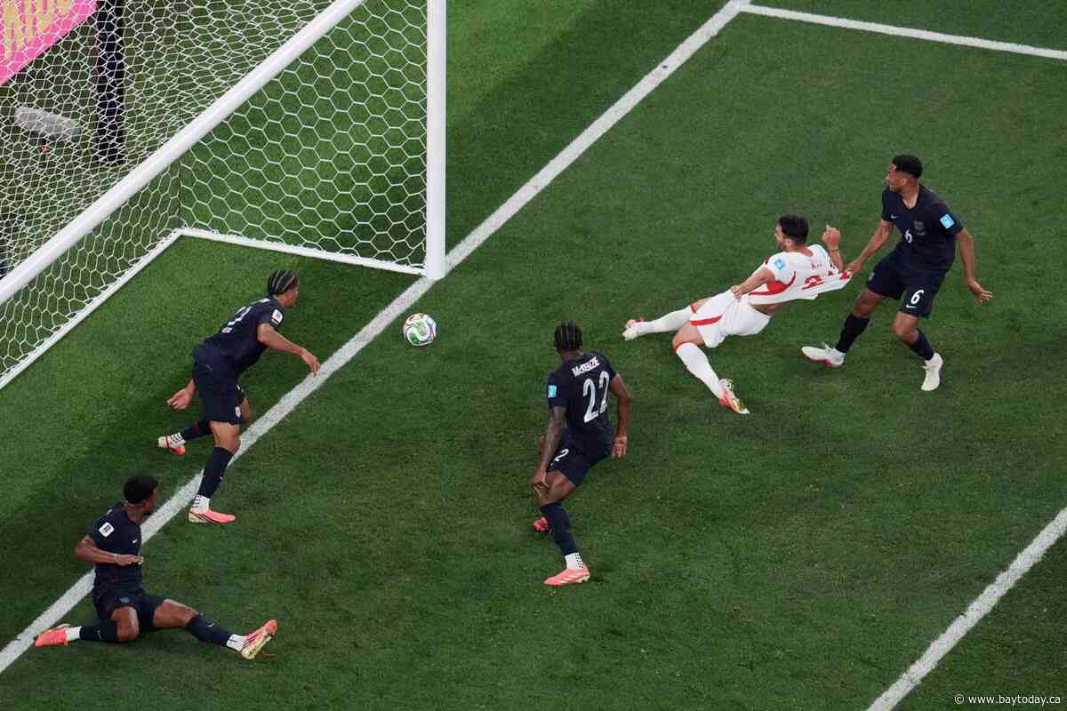 Turkey beats US 3-2 with last-gasp goal as Americans look ahead to World Cup knockout stage