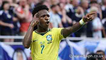 How can teams qualify for knockout rounds of World...