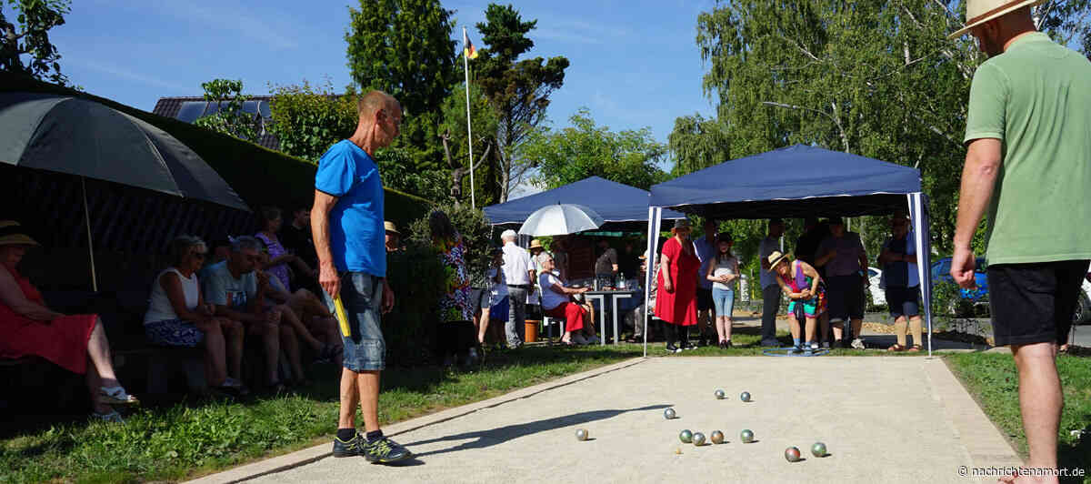 Neuer Treffpunkt: Boulefeld für alle Generationen feierlich eröffnet