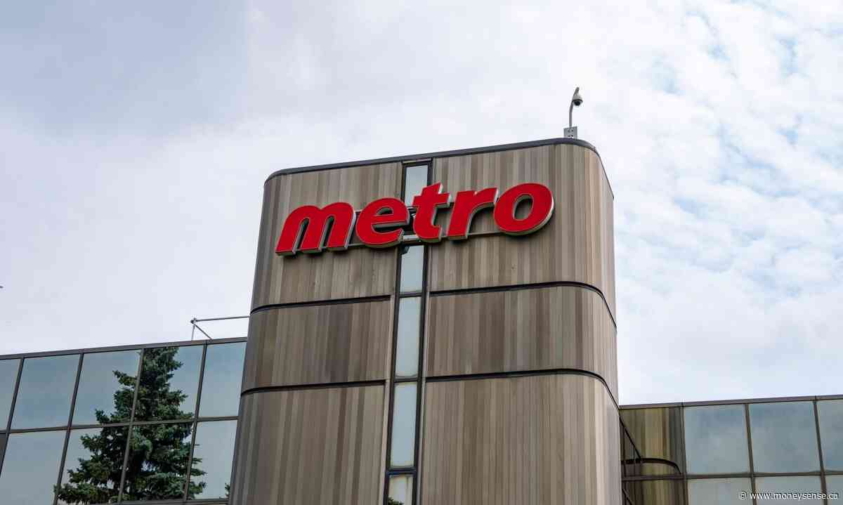 Stock news: Couche-Tard and BlackBerry post gains, Metro flags strike impact