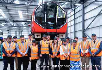 Siemens Mobility Showcases Goole Rail Village During Visit by DfT Operator Chief Executive