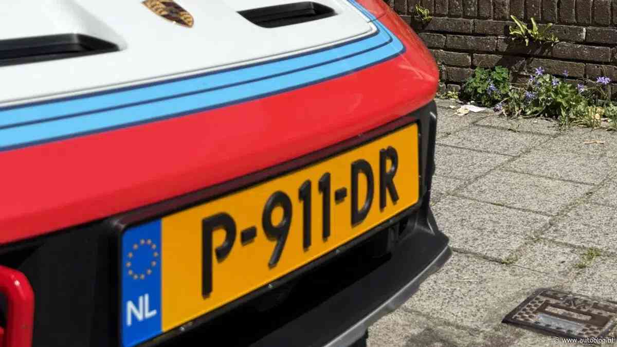 Huh? Deze Nederlandse 911 Dakar heeft een onmogelijk kenteken