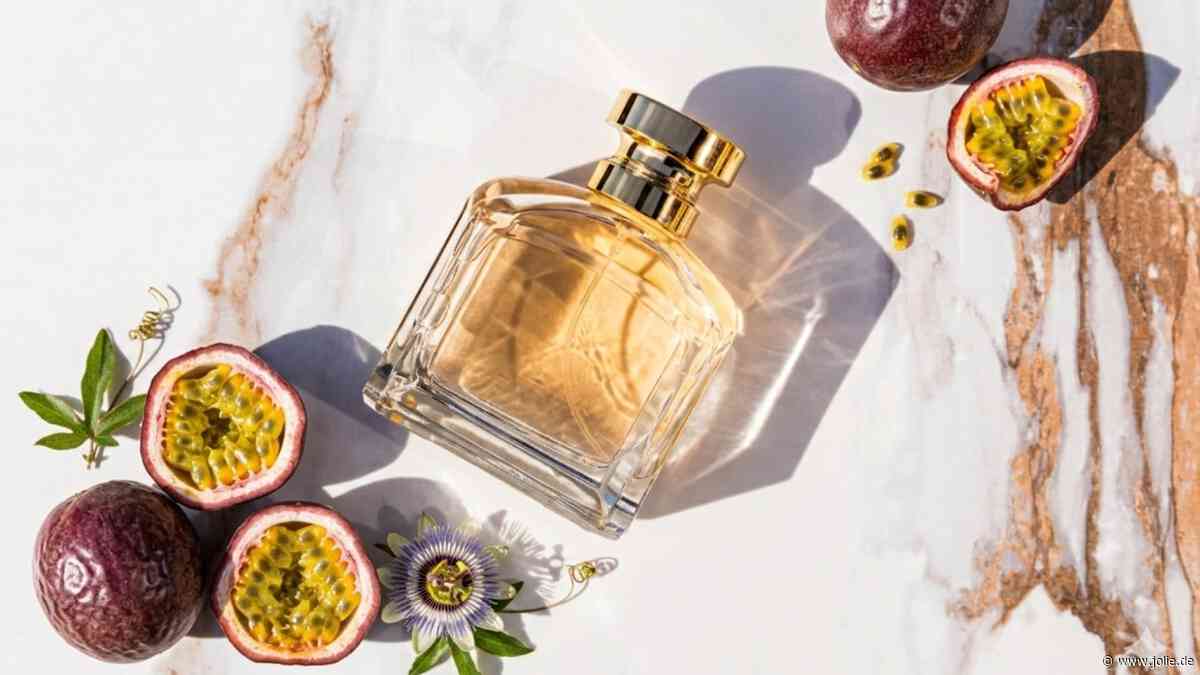 Erfrischend: Passion-Fruit ist die fruchtige Duftnote für dein Sommer-Parfum 2026