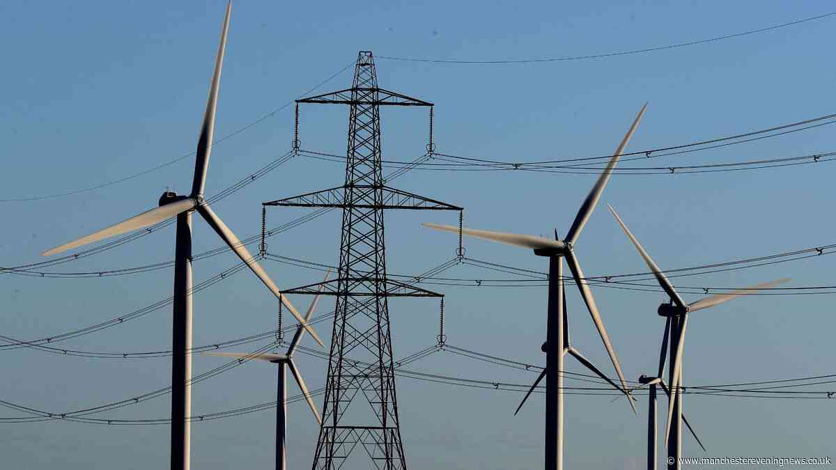 Warning as UK to be hit by electricity shortfall in three hour period today in heatwave