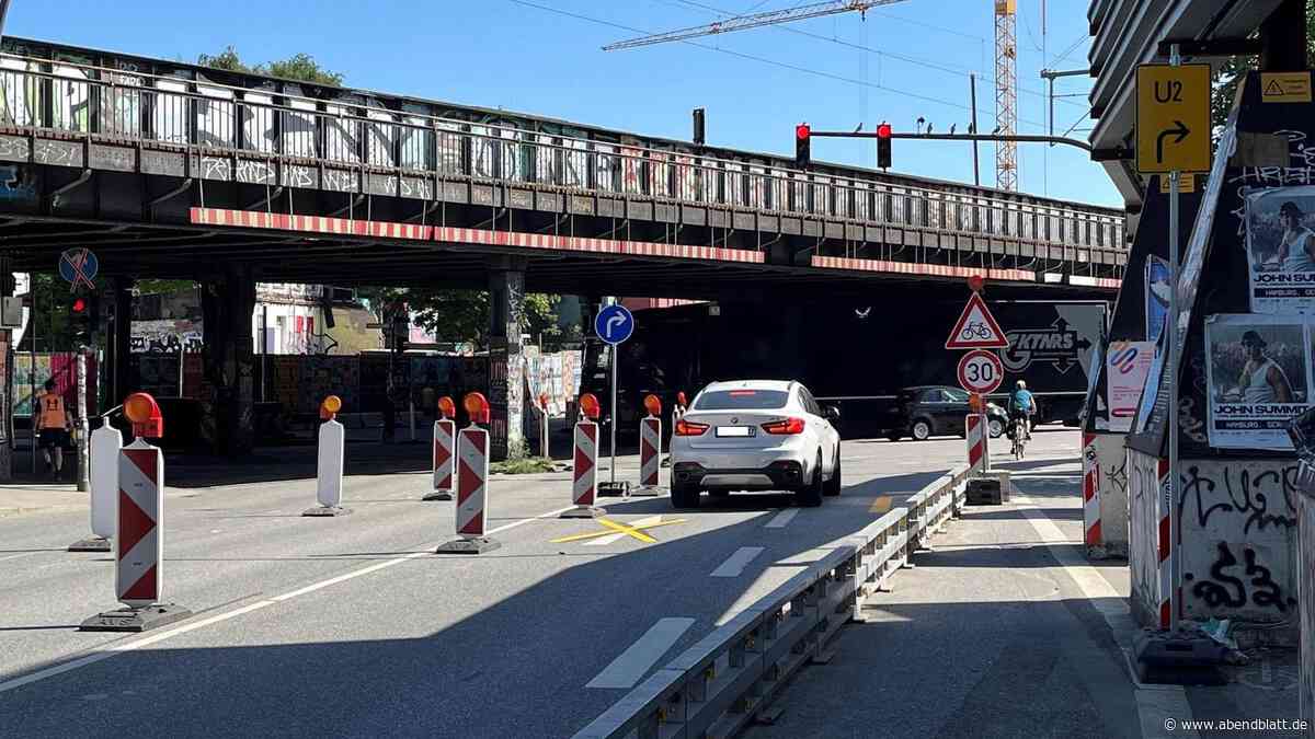 Max-Brauer-Allee jetzt gesperrt: Baustelle Sternbrücke geht in die heiße Phase