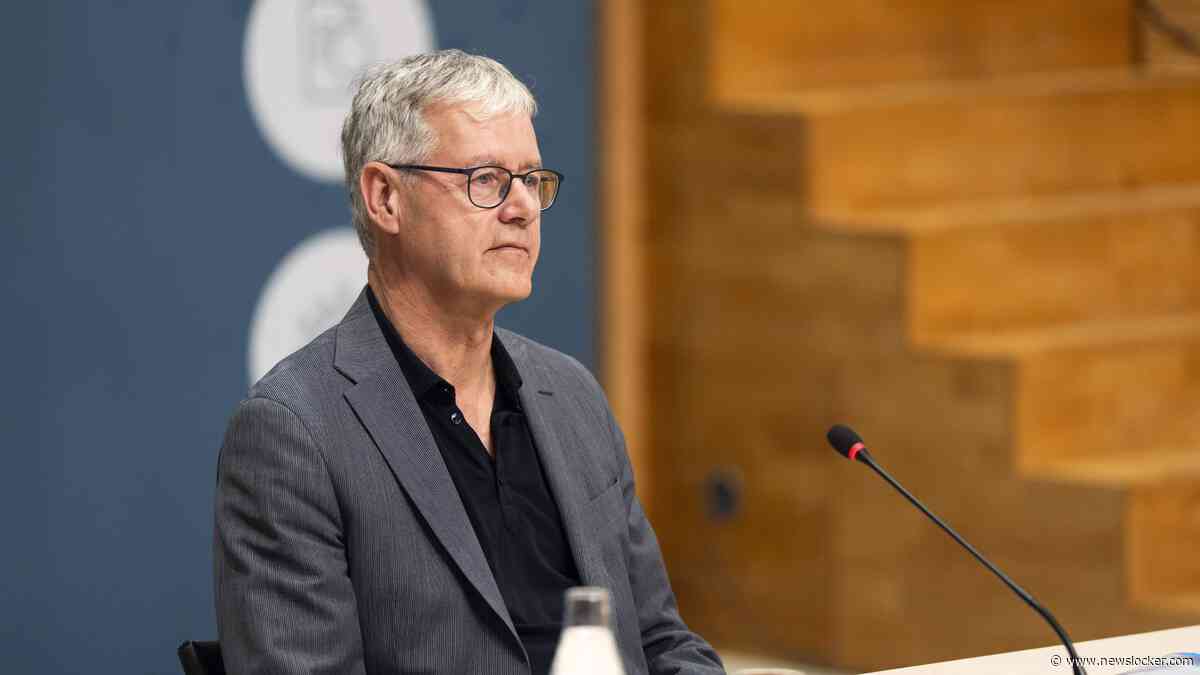 LIVE | Oud-minister Arie Slob botste met Hugo de Jonge over schoolsluiting: ’Weinig collegiaal dit’