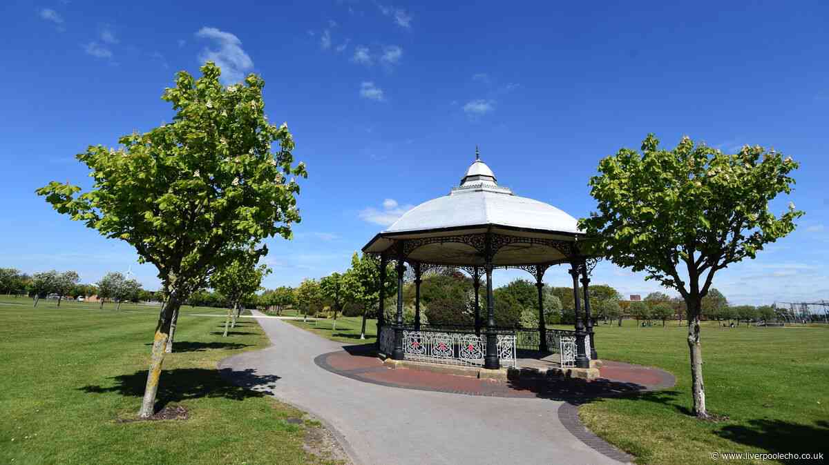 £27 tickets as British icon announced for seaside town show