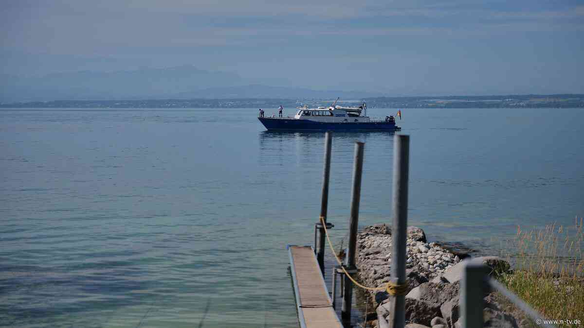 Nach Sprung von Boot: Zwei Männer versinken vor den Augen ihrer Frauen im Bodensee
