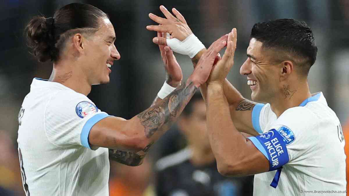Luis Suarez sends Liverpool transfer reminder and Darwin Nunez message