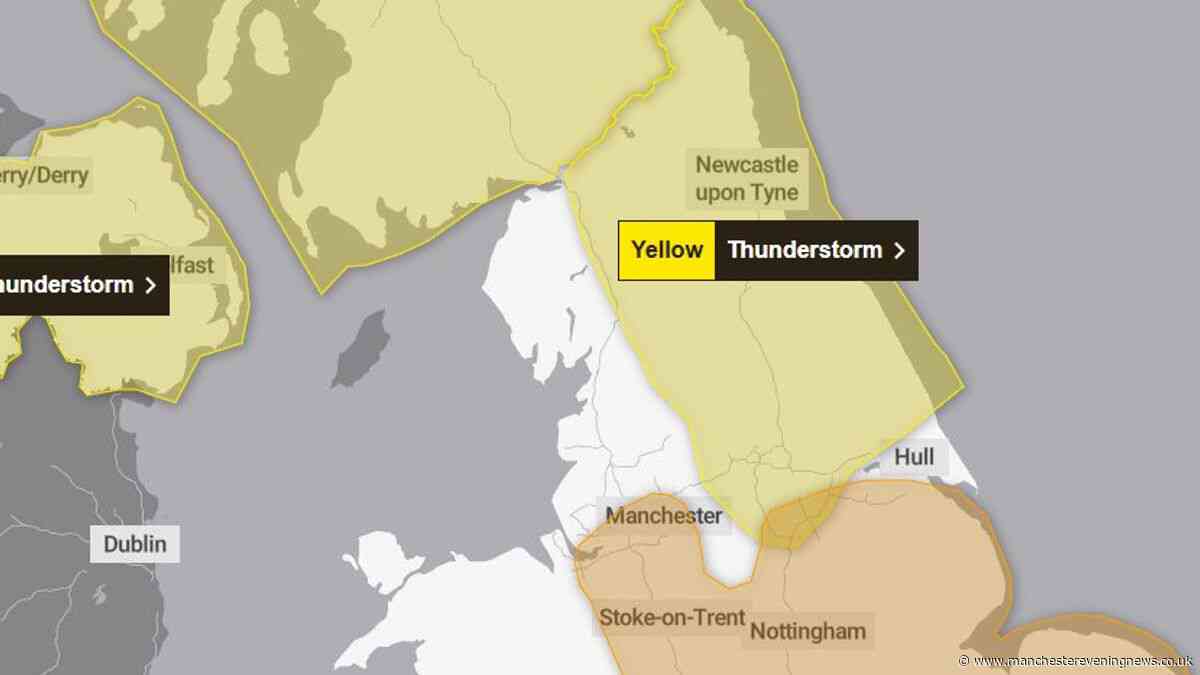 Met Office issues NEW thunderstorm weather warning for today hitting North West England