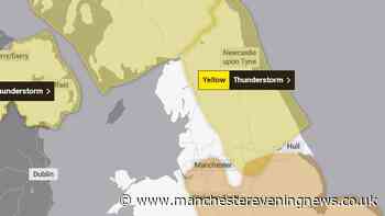Met Office issues NEW thunderstorm weather warning for today hitting North West England