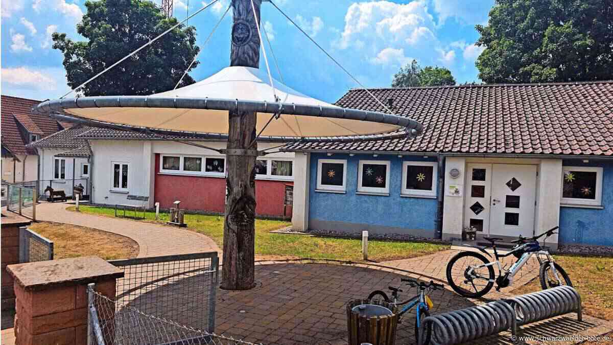 Anzeige: Buntes Festprogramm