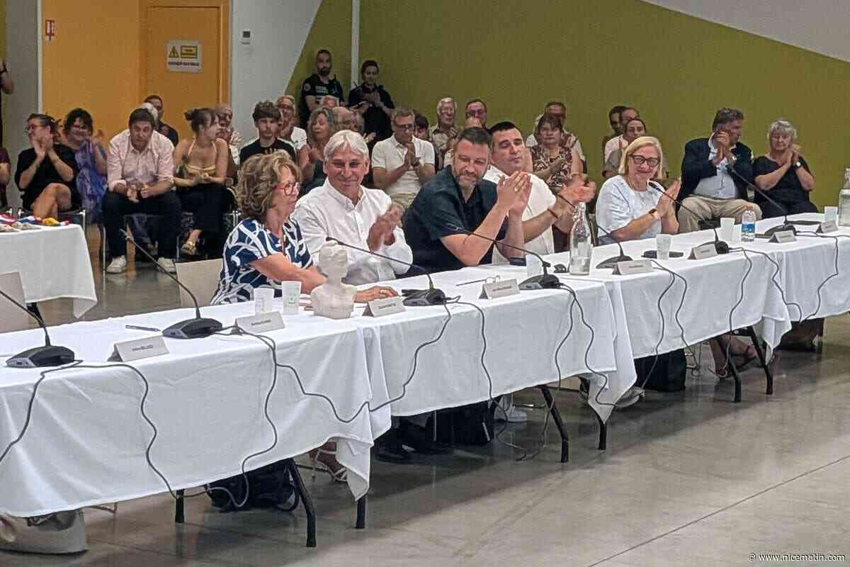 « Vous ne m’avez pas confié un titre, mais une responsabilité » : cette commune du Var encore sous le choc du décès du maire lui désigne un successeur