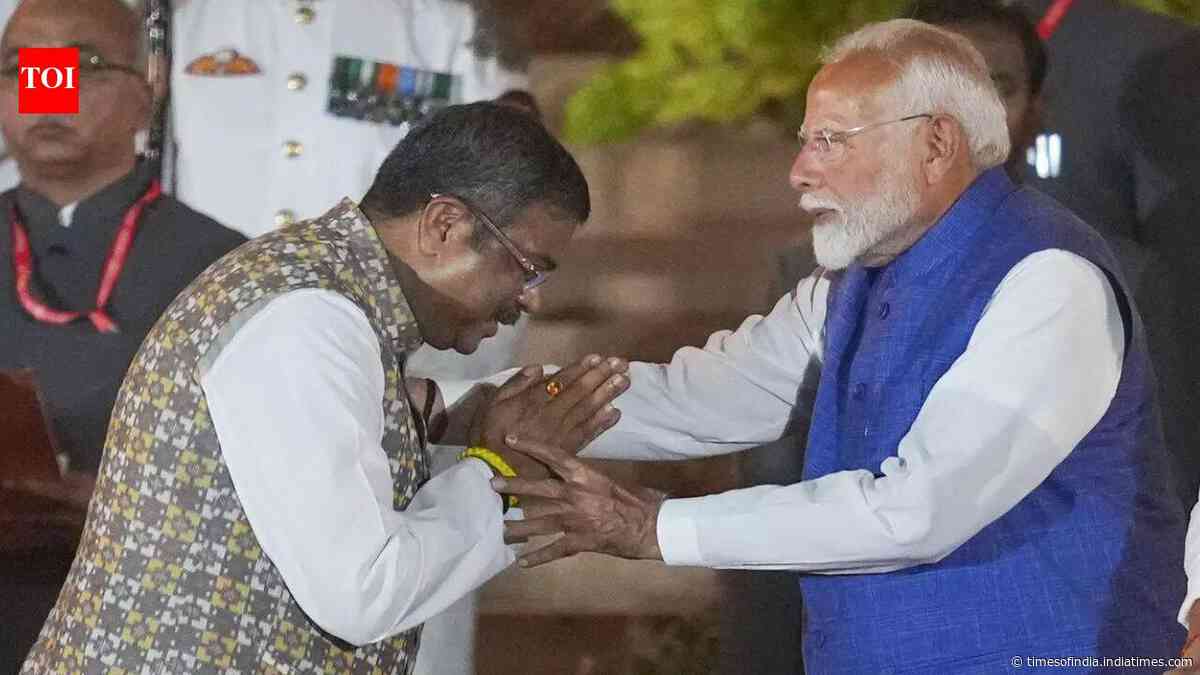 'Commendable efforts': PM Modi wishes birthday to Dharmendra Pradhan, gets community note on X