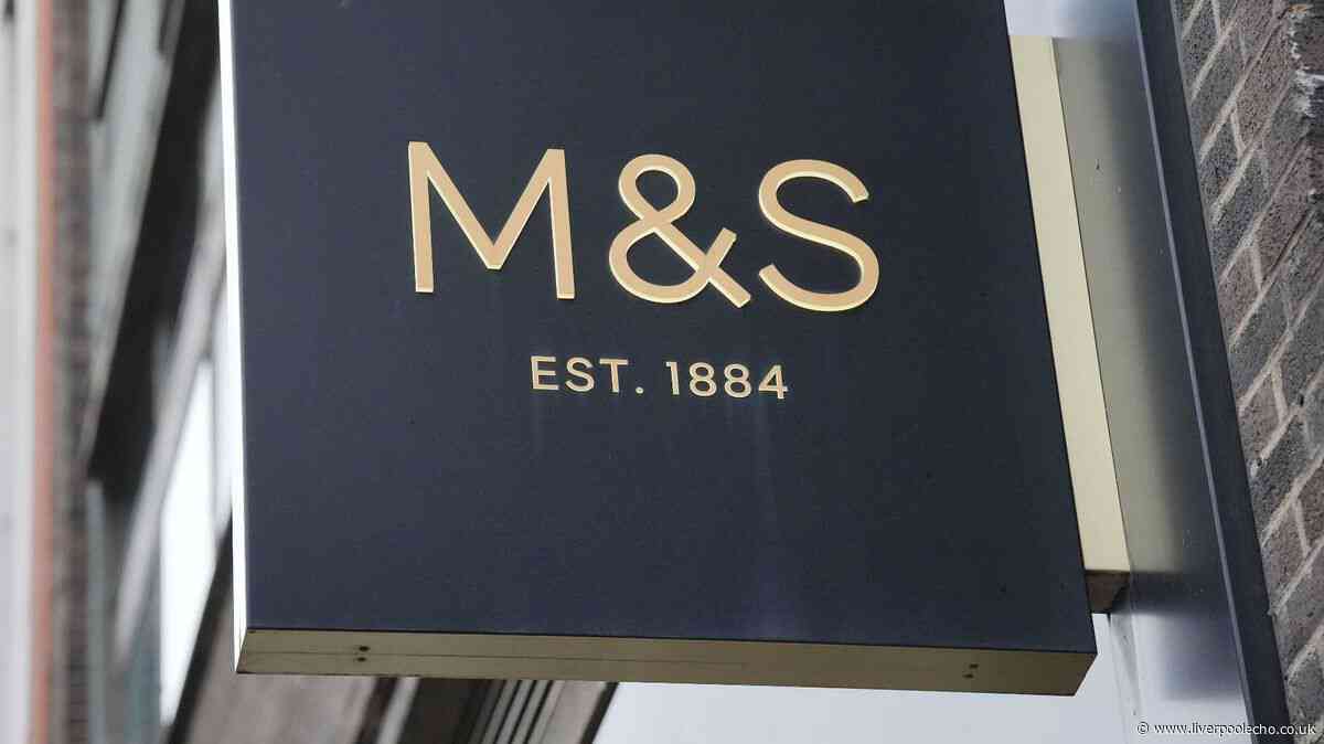 'I bought multiple colours'- M&S shoppers nab 'trendy jeans for the summer' for £30