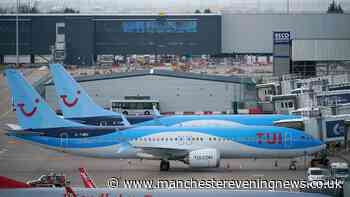 TUI staff member says holidaymakers at Manchester Airport making 'scary' mistake this year