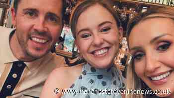 Coronation Street star quips 'they let us out sometimes' as actors ditch cobbles