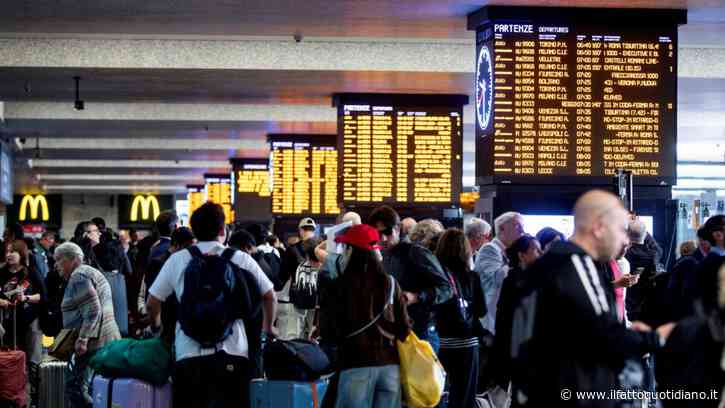 Trenitalia denuncia la violazione di dati anagrafici di alcuni passeggeri: “Nessun rischio sugli estremi di pagamento, ma ora attenzione a contatti fraudolenti”