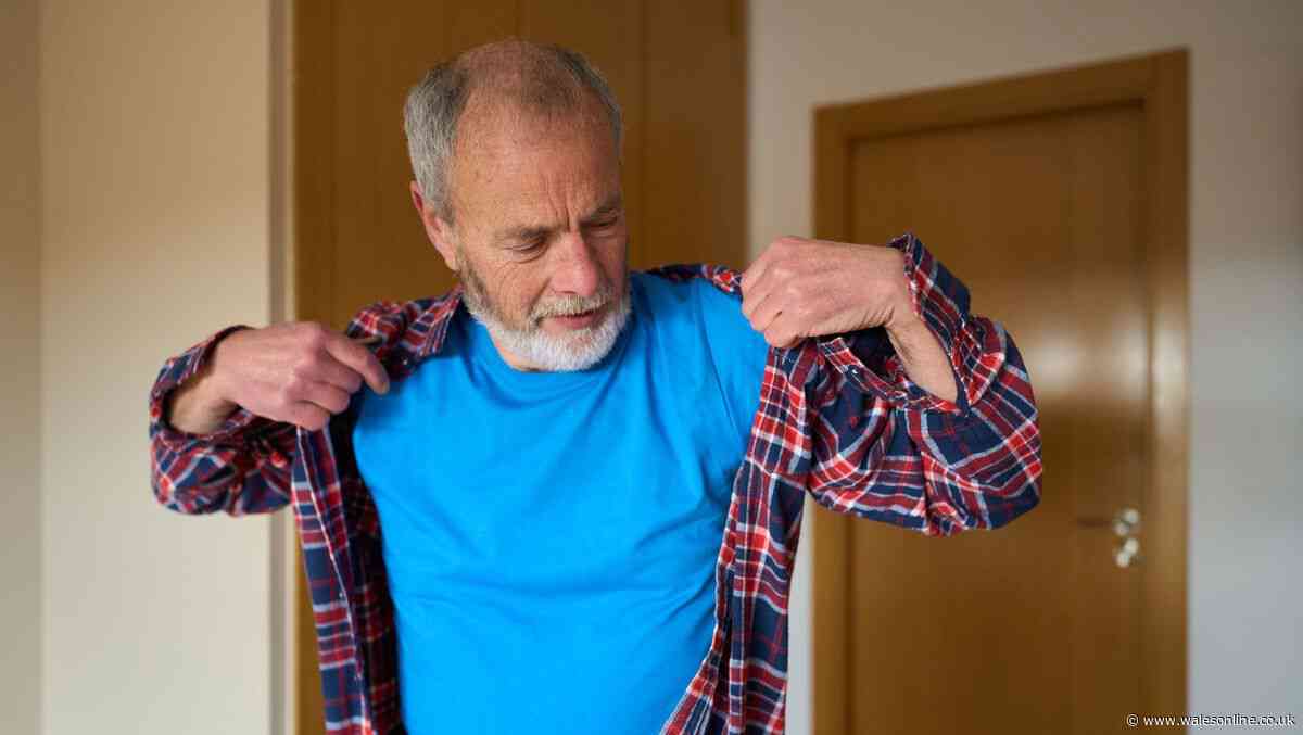 Risky behaviour in hot weather could be a sign of dementia