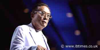 Robert Kiyosaki Says Gold Just 'Made the Turn': Buys More as He Backs $35,000 Forecast