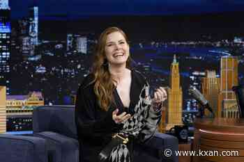 Amy Adams helped save stabbing victim using skills from medical show, she says