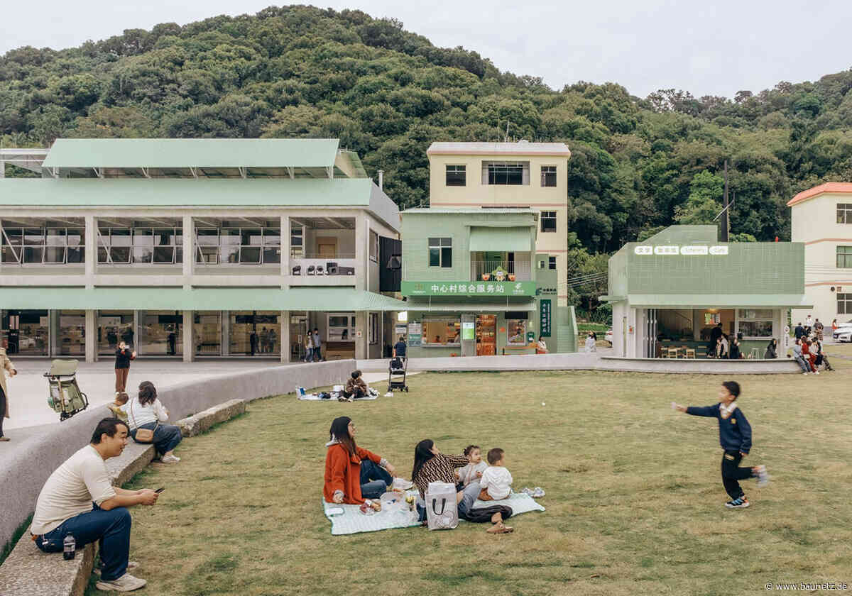 Dorftreff unter den Banyans - Umbau in Zhongxin von Atelier XÜK