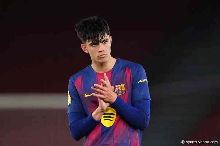 Barcelona wonderkid ignores Premier League interest to stay at Camp Nou