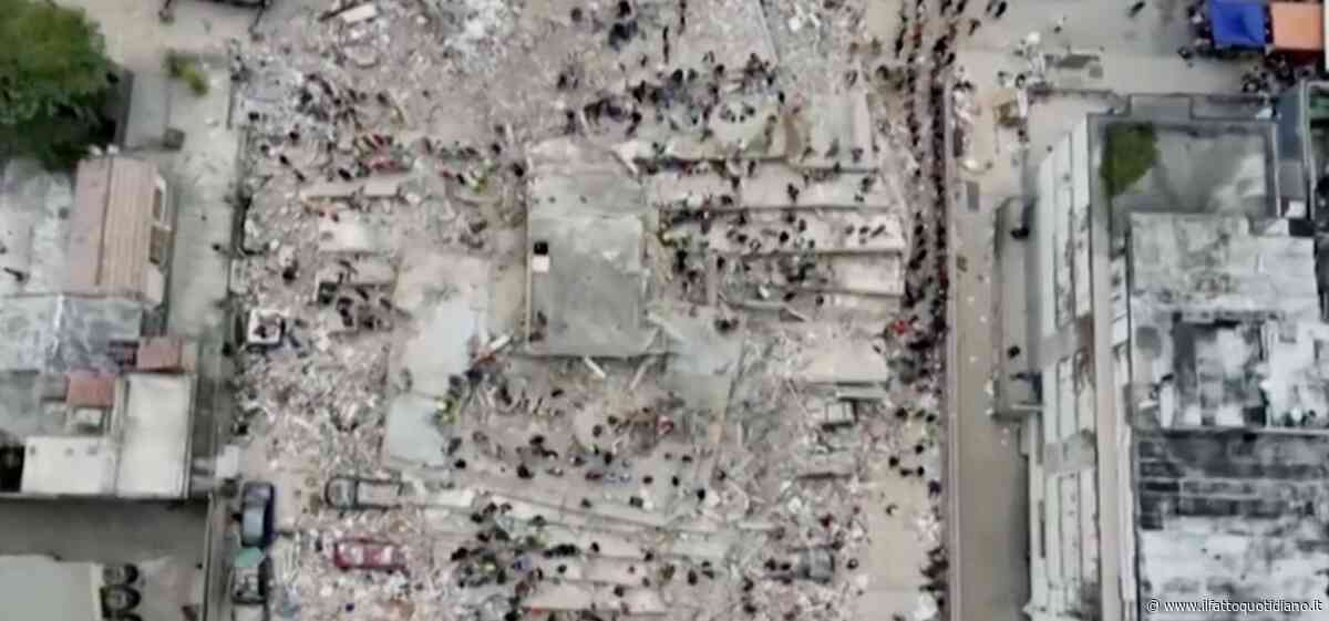 Venezuela, il quartiere di San Bernardino a Caracas ridotto in macerie: le immagini riprese dall’alto