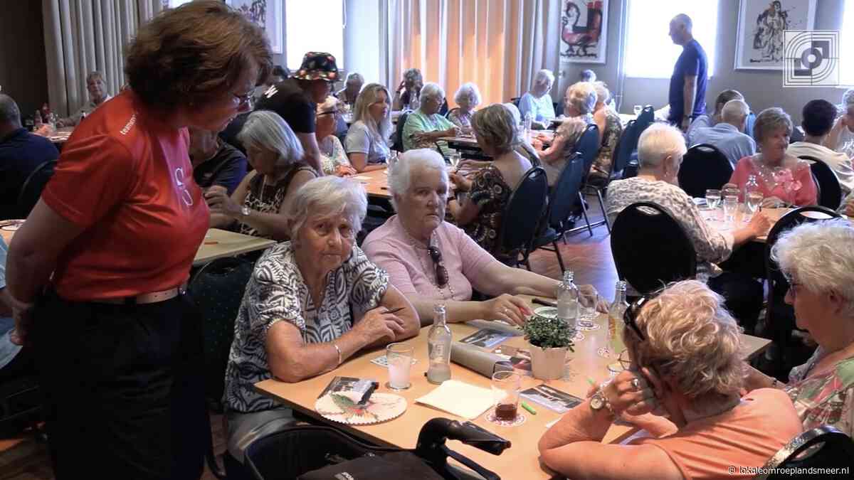 Ouderenmiddag in het Wapen van Landsmeer groot succes
