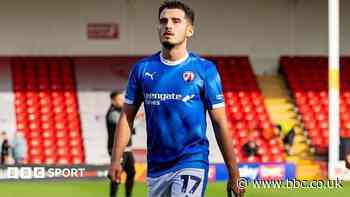 Leyton Orient sign Chesterfield's Dobra