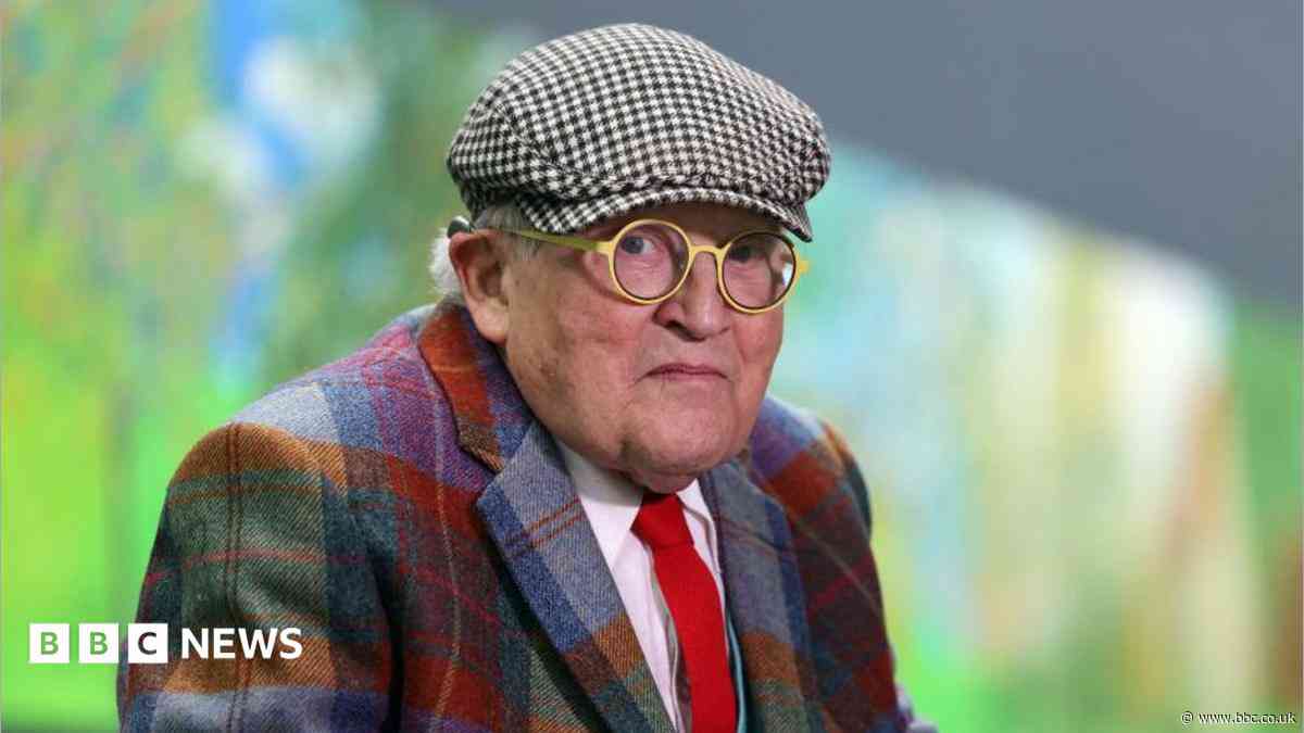 Public invited to pay tribute to David Hockney