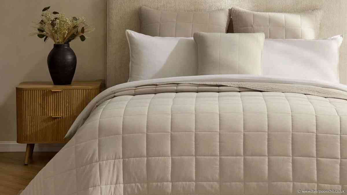 Dusk's 'hotel level' sale bedspread 'doubles as a duvet in summer'