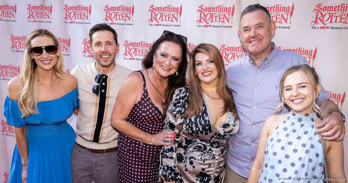Coronation Street cast brave scorching temperatures to support former star in UK premiere of musical Something Rotten